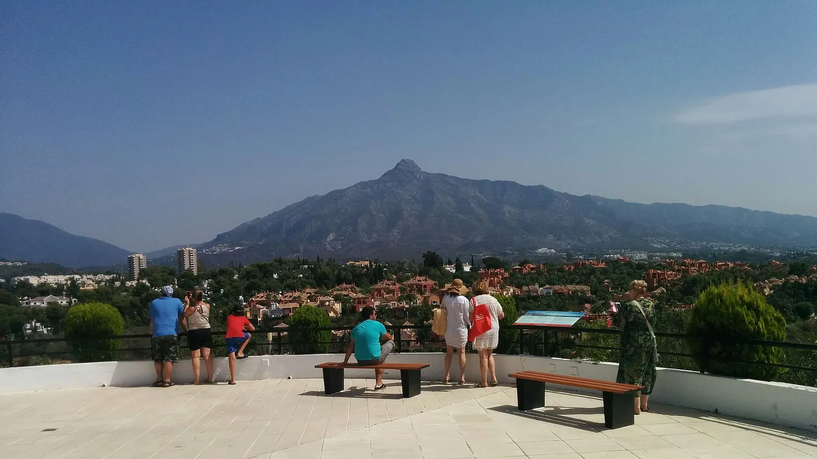 Nueva Andalucía, Costa del Sol
